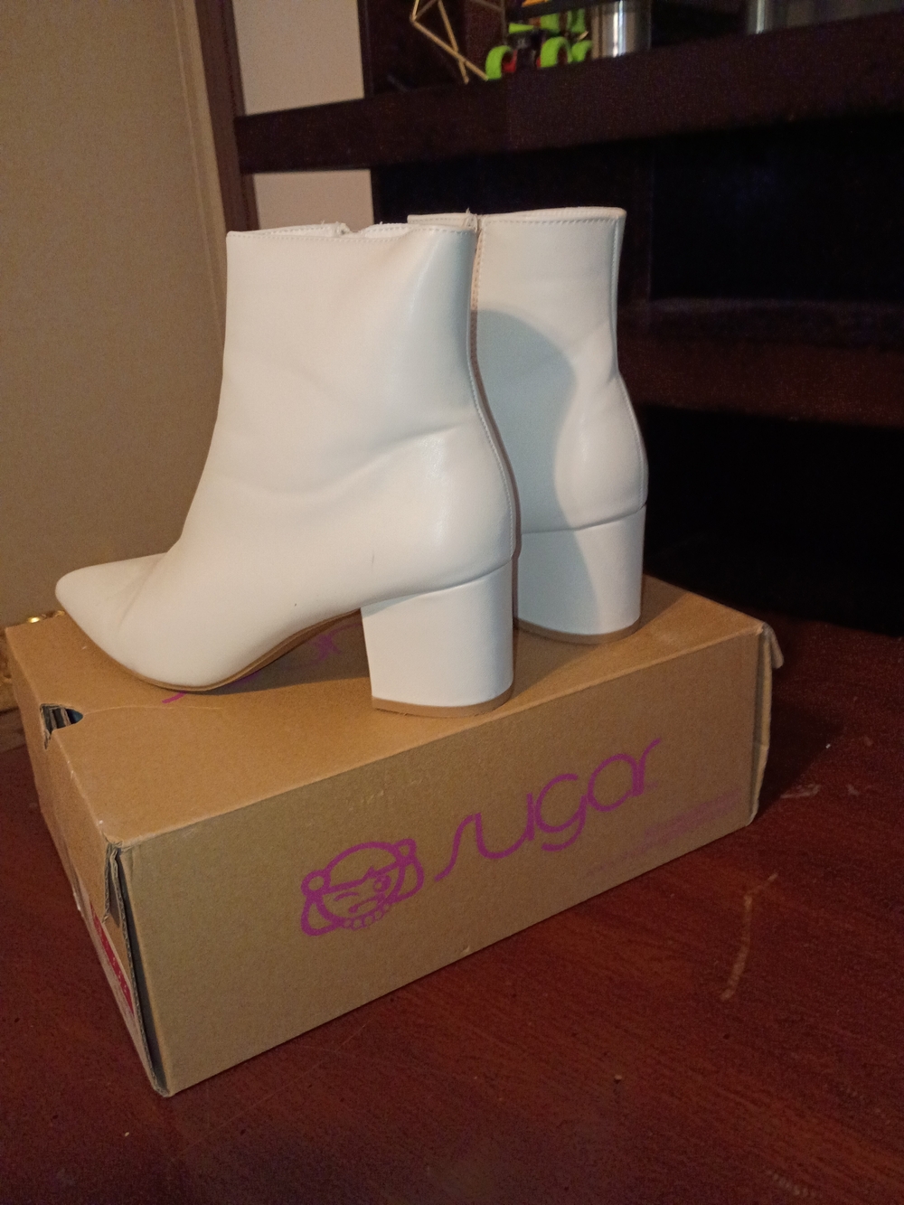 Sugar White Pointed-Toe Mid Block Heel Ankle Boots